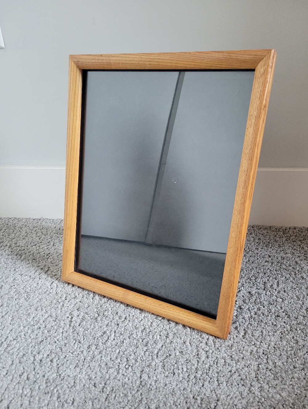 Vintage Oak Wood Picture Frame Easel & Wall Mount